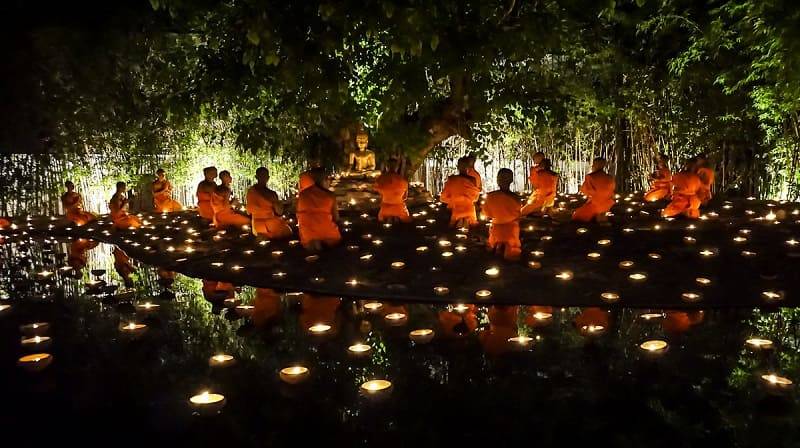 Visakha Bucha fiestas budistas